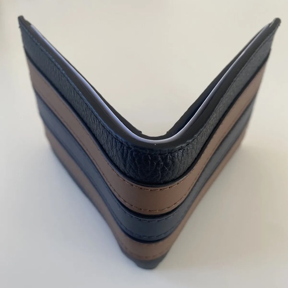 NWT Slim Billfold Wallet With Varsity Stripe 3003 - Picture 6 of 8